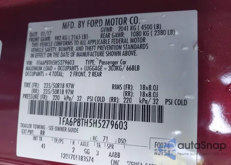 2017 Ford Mustang Ecoboost z USA, uszkodzony, nr VIN 1FA6P8TH5H5279603